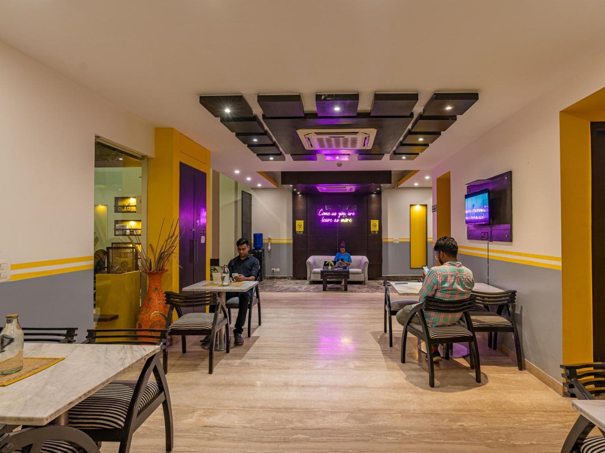 The Hosteller Delhi ニューデリー エクステリア 写真